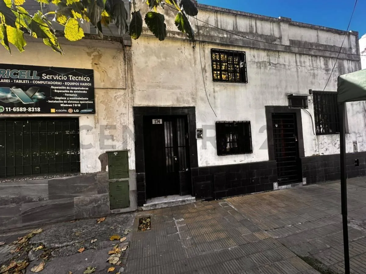 Alquiler PH 2 Amb Avellaneda