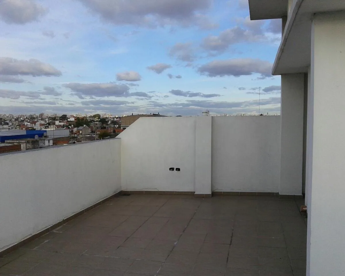 Departamento de 2 ambientes en Lanús Oeste