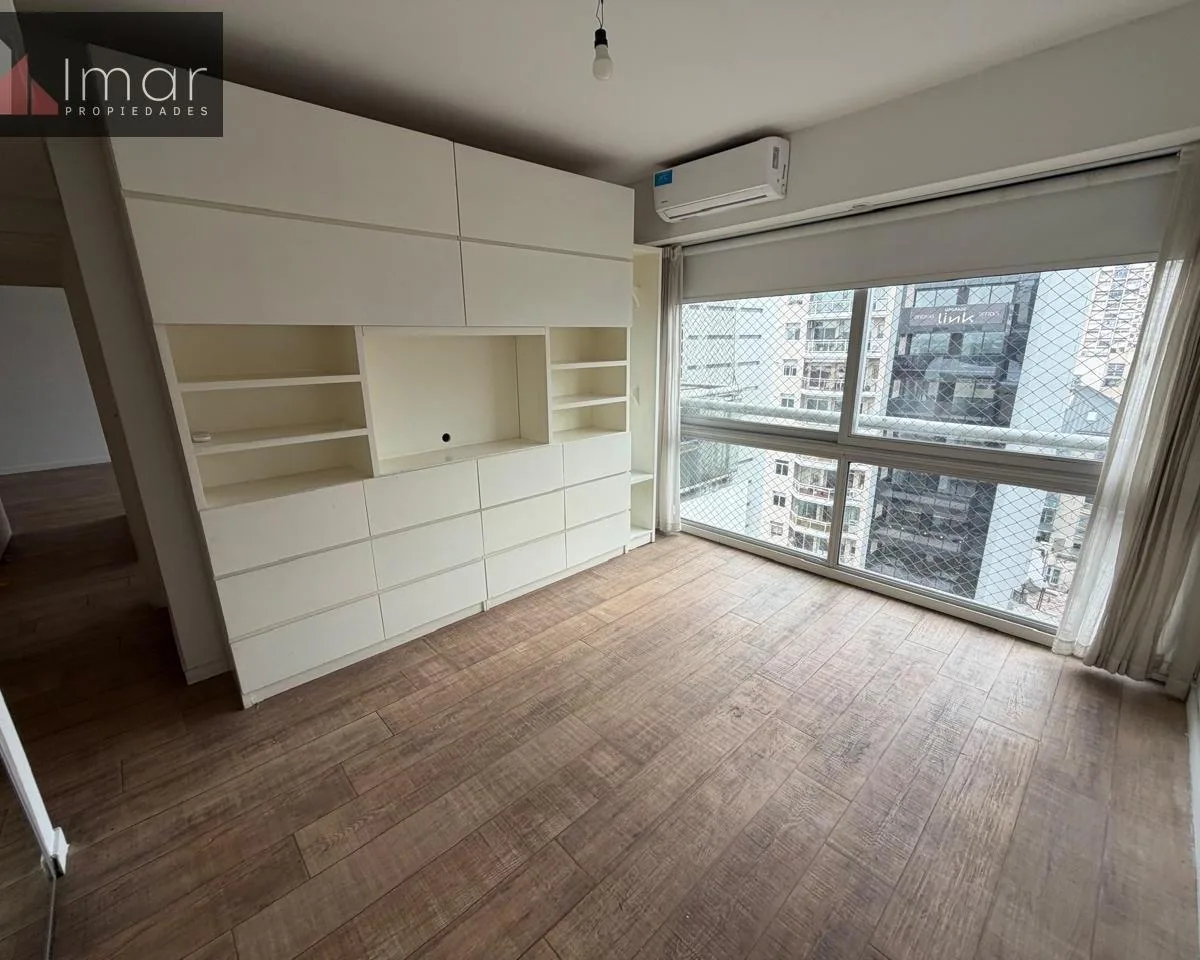 Alquiler Departamento 3 Ambientes Luminoso Balcón Al Frente Cochera Fija Av Libertador - Belgrano