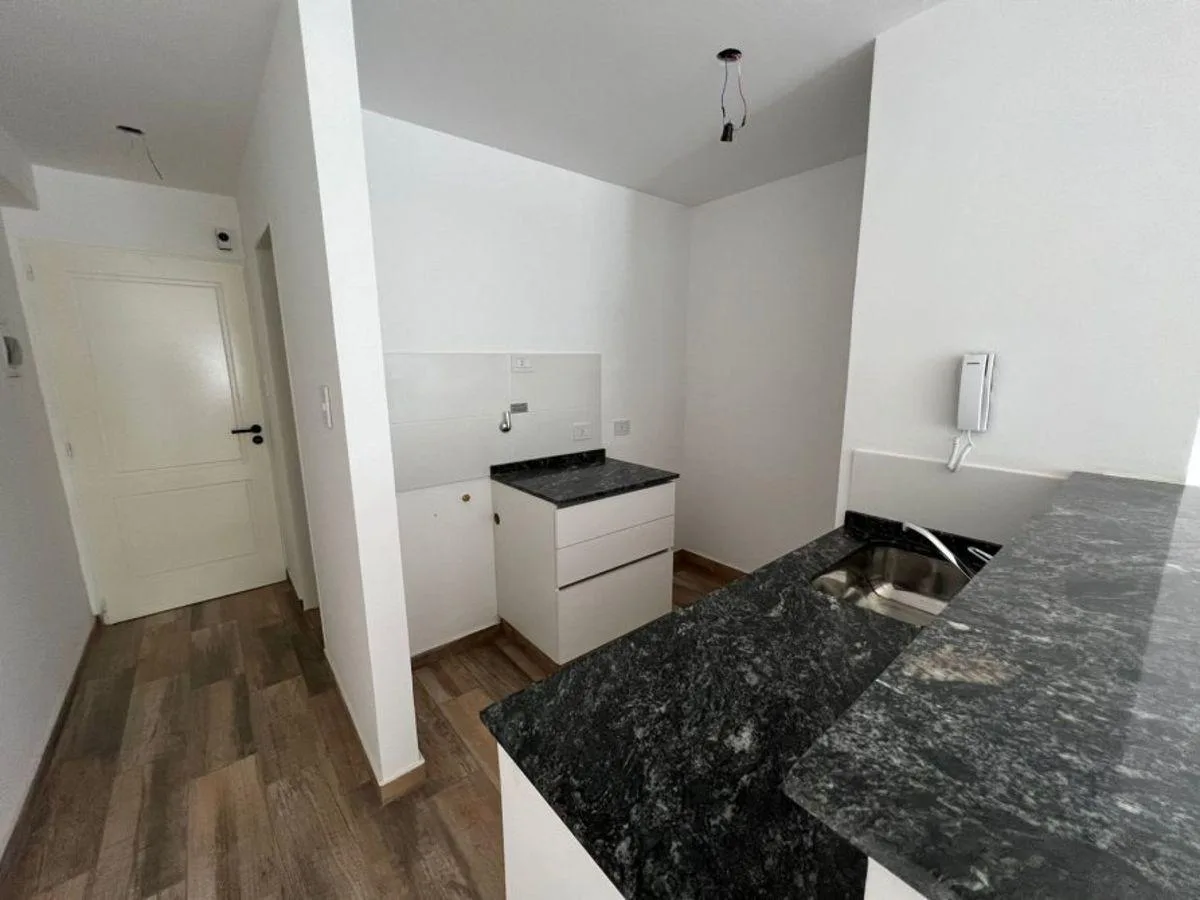 Hermoso Monoambiente en Alquiler!