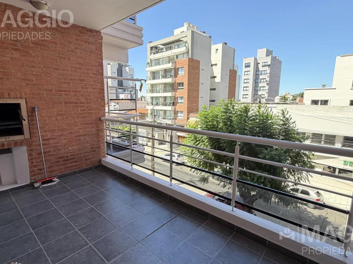 Two-room apartment in Ramos Mejía