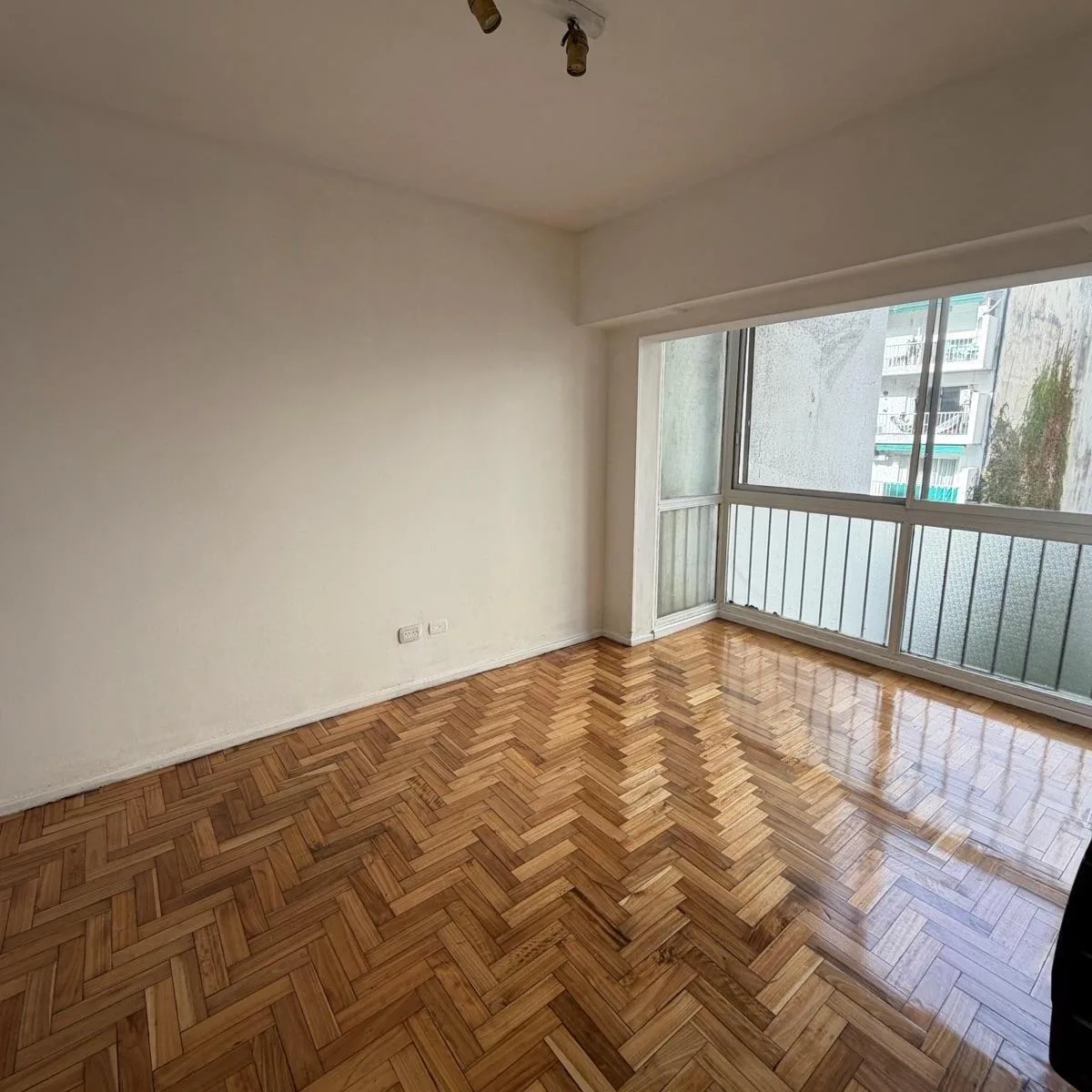 Apartamento de dois quartos em Recoleta