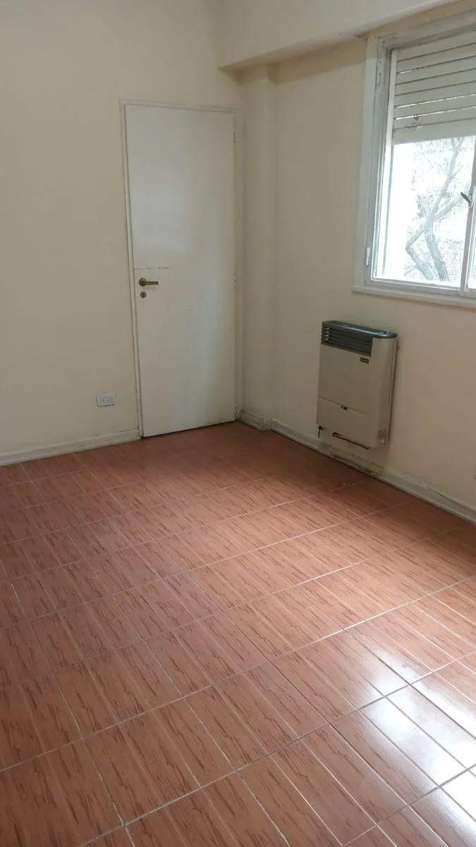 Front-facing, 40 m², 2 rooms