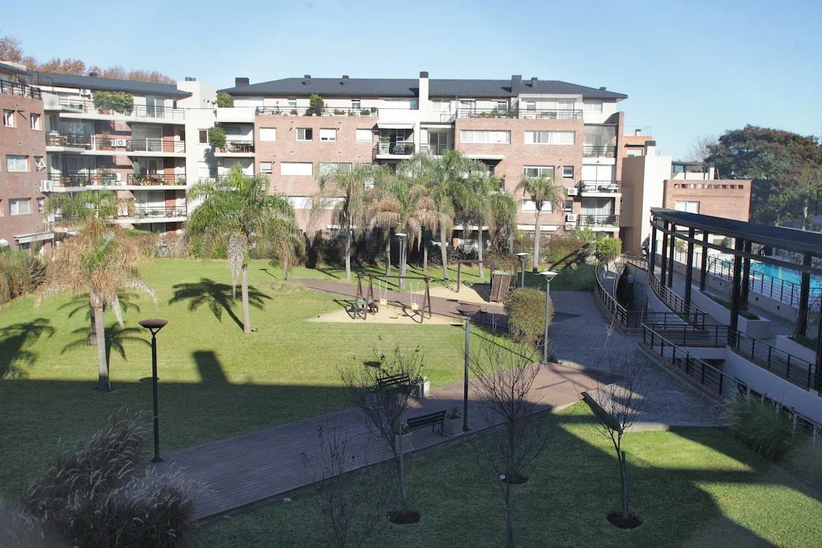 Excelente Departamento en Beccar Plaza, 4 Ambientes con Terraza en Alquiler