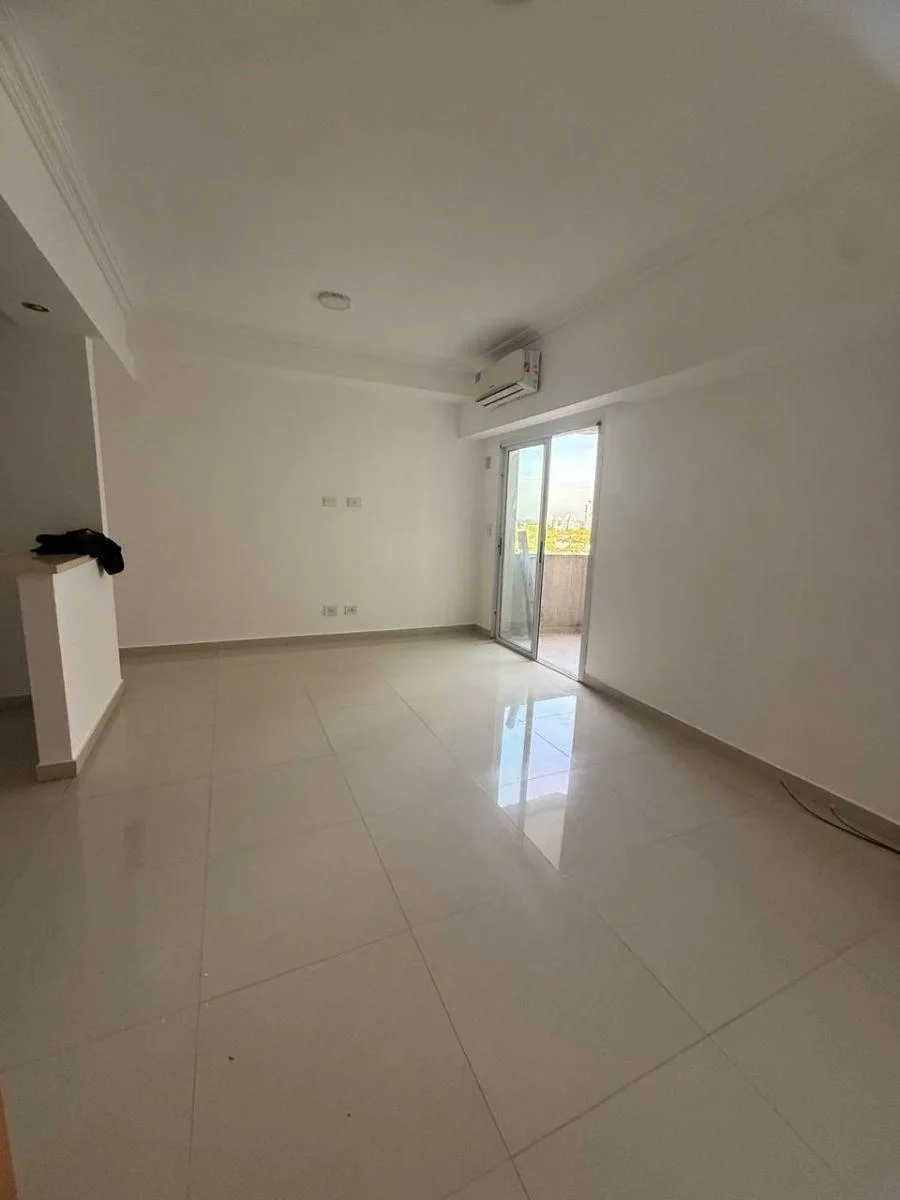Departamento Dos Ambientes con Balcon y Cochera