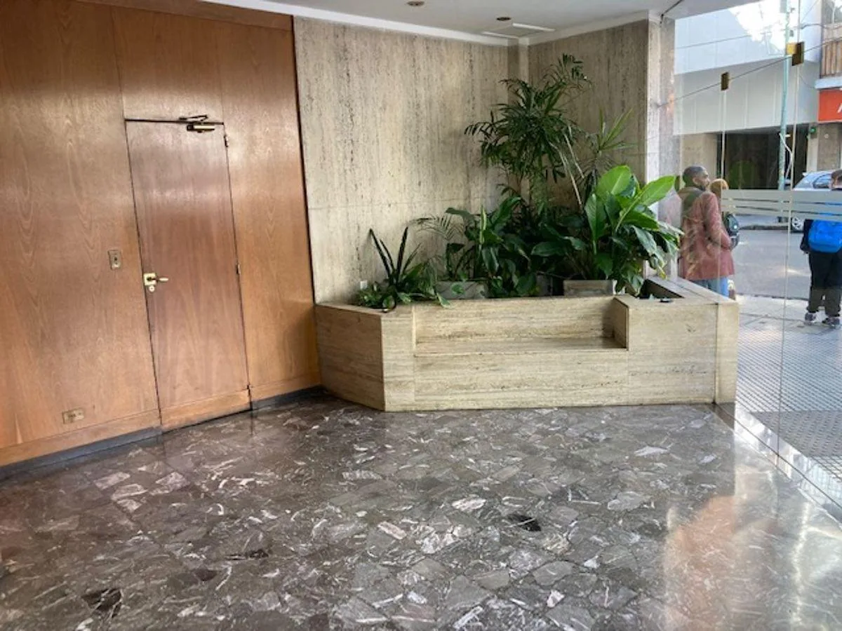 Apartamento de 2 ambientes com varanda em Belgrano