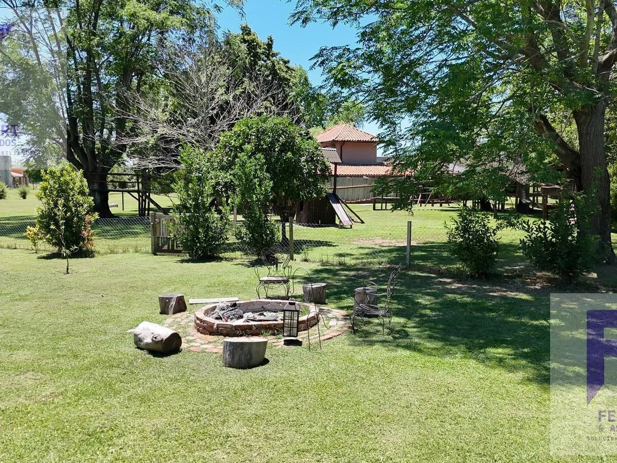 Casa en El Campo - Fincas Exclusivas Cardales