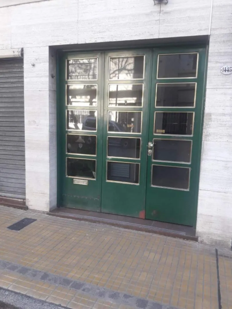 Departamento de 2 Amb. con Balcon