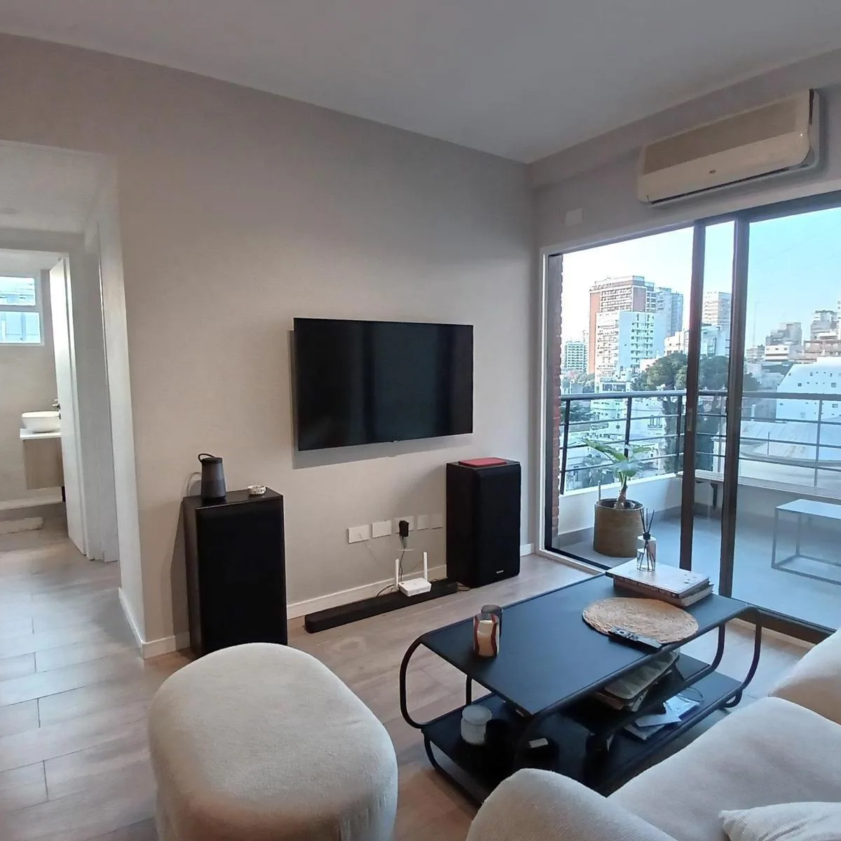 Departamento 3 Ambientes con Balcón, Cochera y Pileta en Belgrano