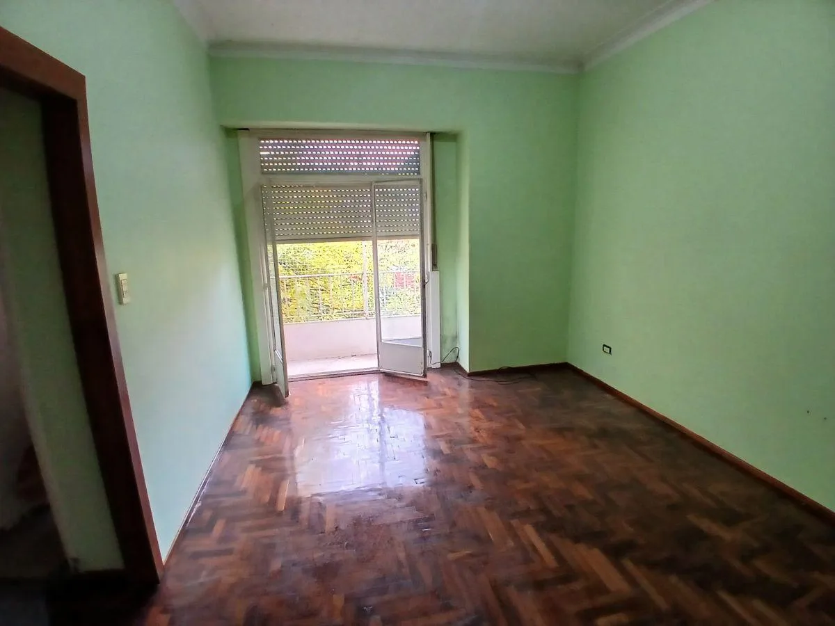 2 Ambientes Amplios Al Frente con Balcon Sin Expensas Buenos Placards Terraza Comun Para Disfrutar