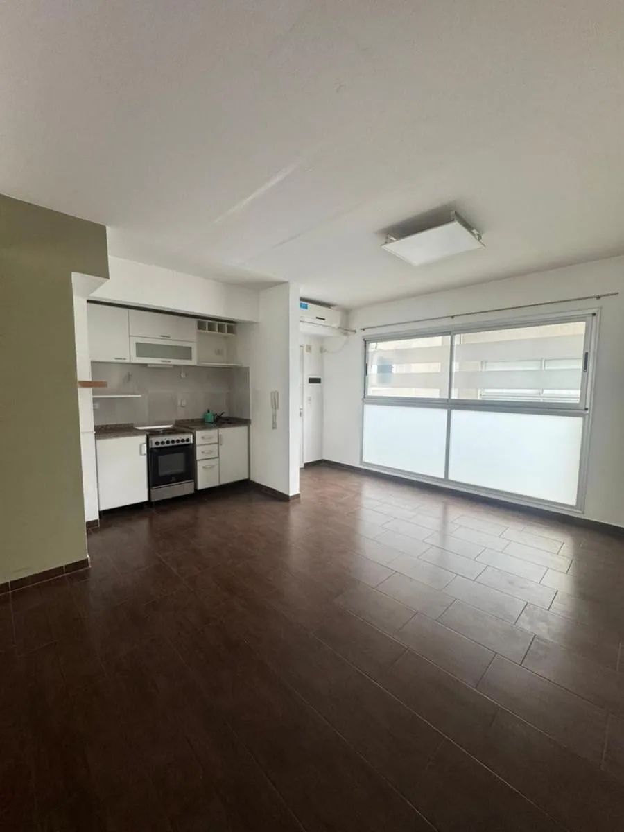 Departamento de 2 ambientes con balcón en Palermo