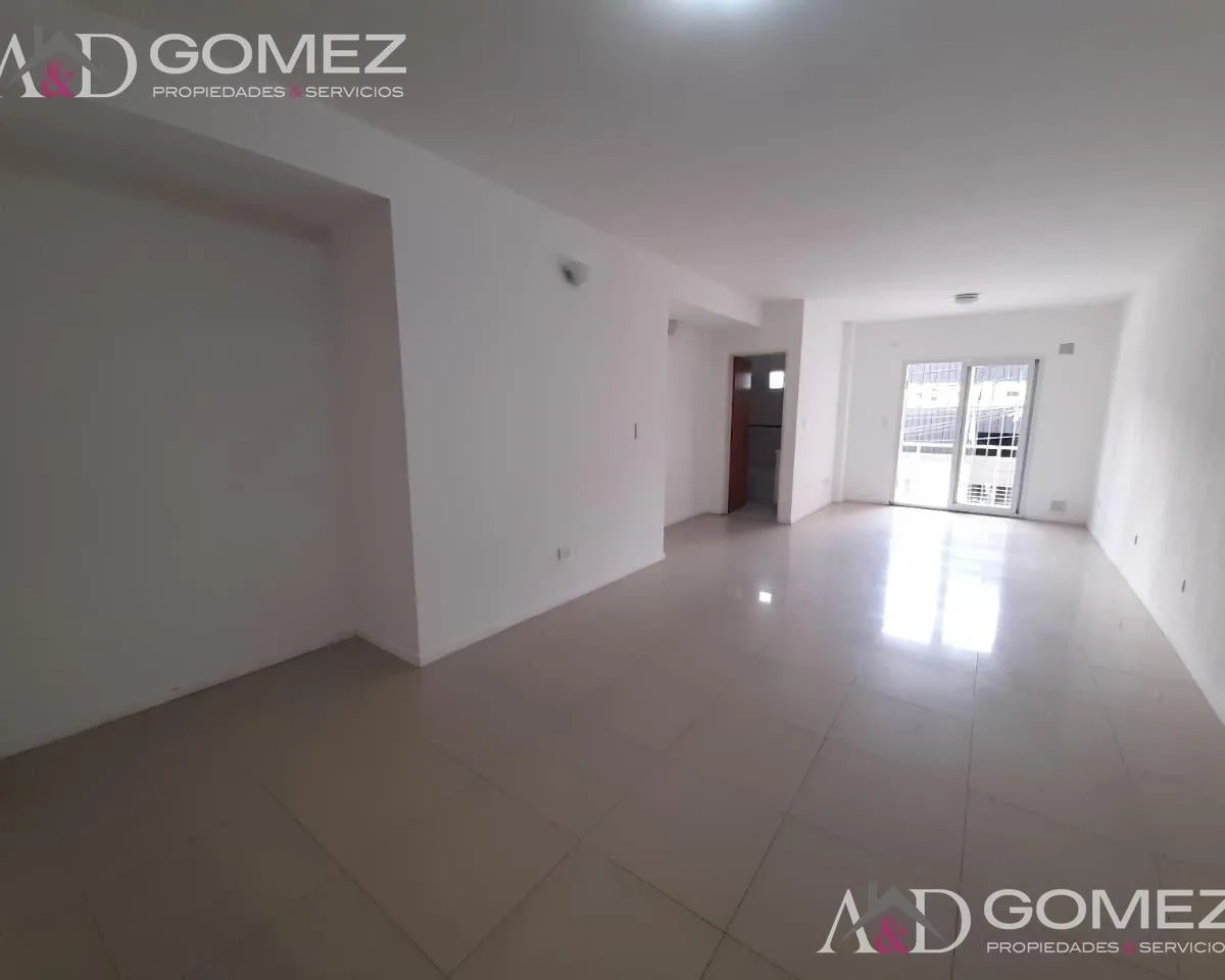 Studio apartment with balcony and parking in General San Martín