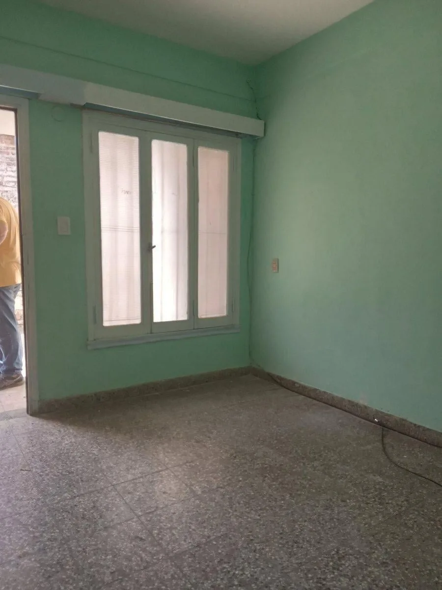Three-room PH in Morón