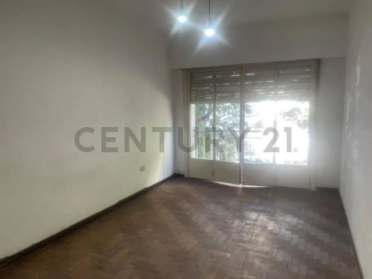 Departamento de 3 Dorm. en Alquiler