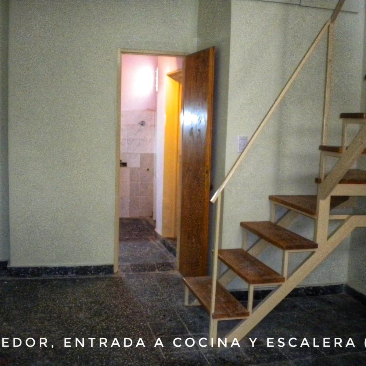Two-storey apartment in General San Martín