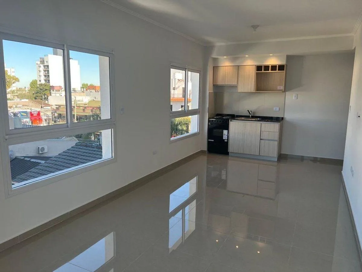 Alquiler Departamento Monoambiente Balcón Caseros