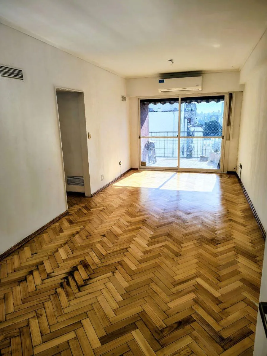 Four-room apartment in Palermo