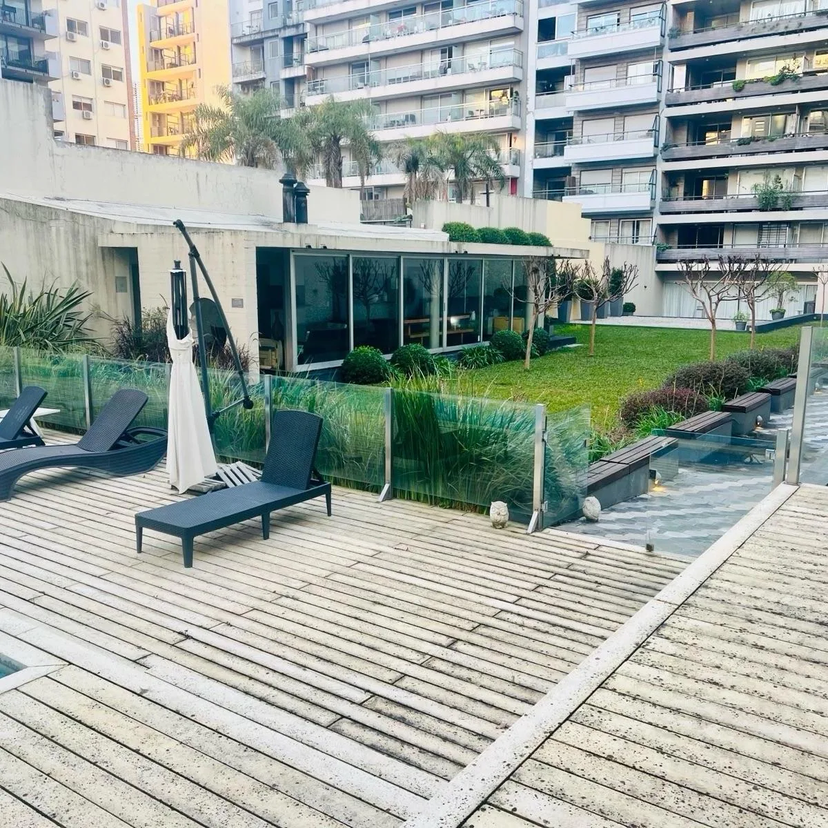 Трёхкомнатная квартира с мебелью в Colegiales