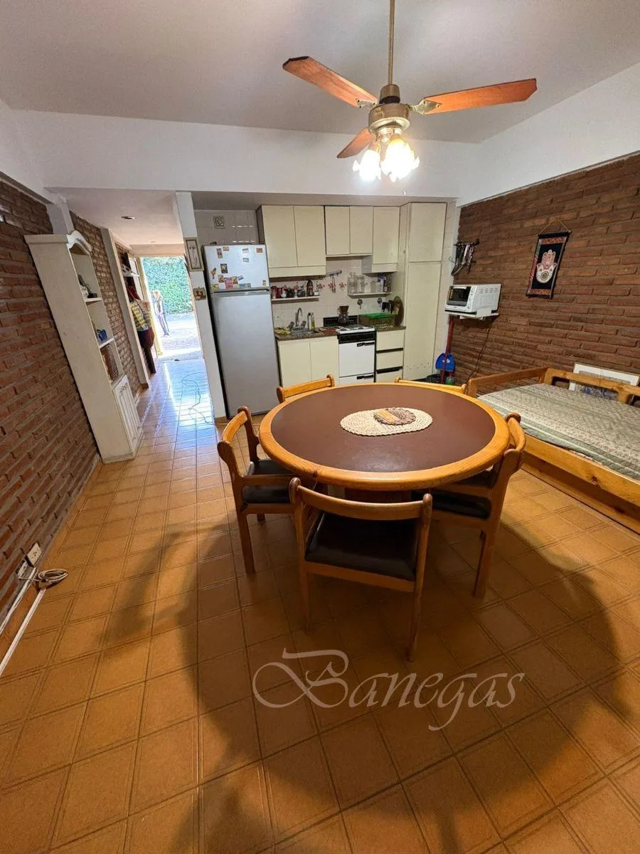 Apartamento de dois ambientes em Esteban Echeverría