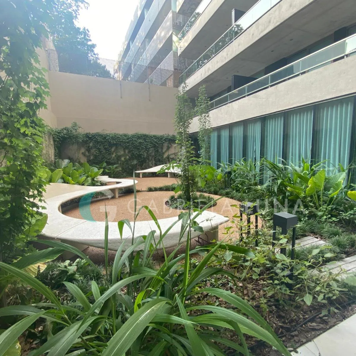 Apartamento de dois ambientes com varanda em Villa Urquiza