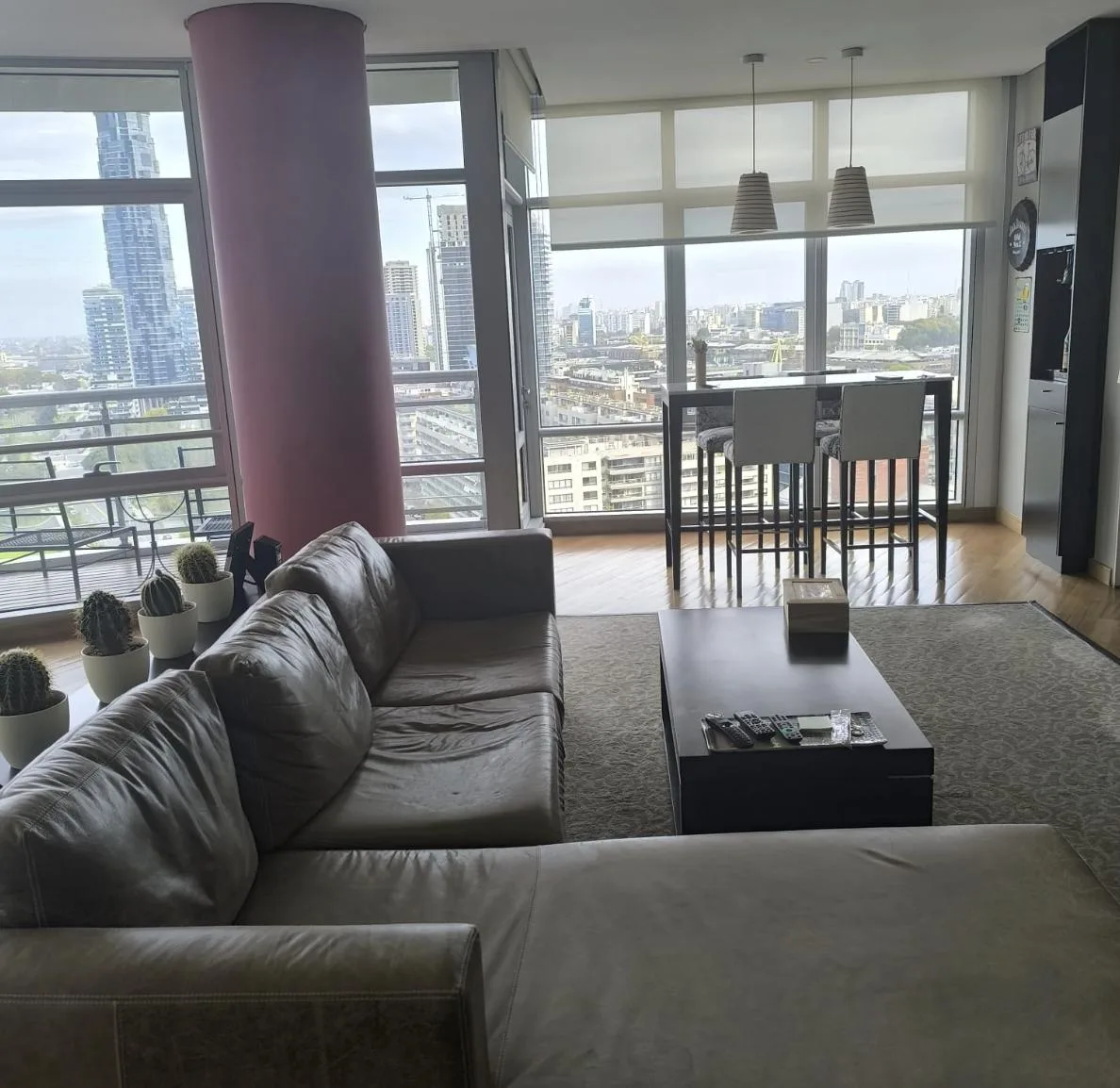 Квартира-студия в Puerto Madero с мебелью