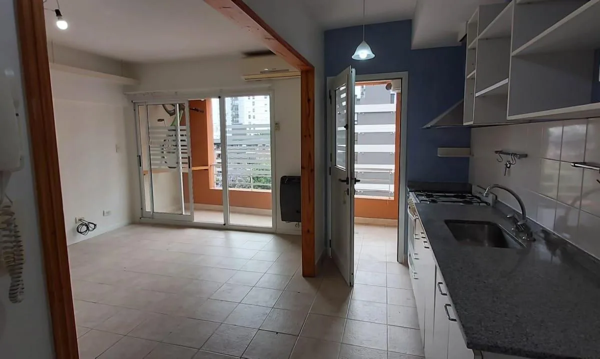 Alquilo Departamento 2 y 1/2 Ambientes Seguridad 24hs
