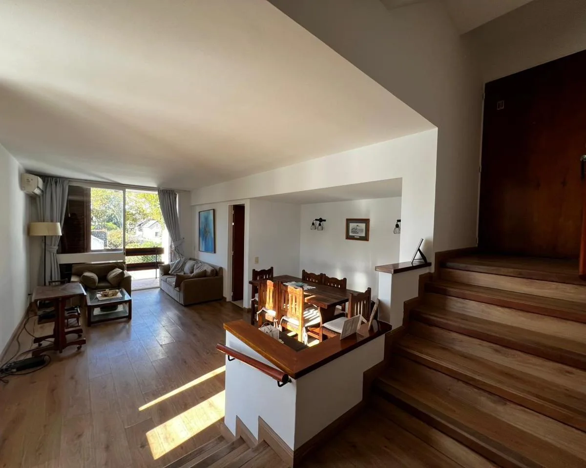 Departamento 3 Ambientes en Alquiler en Martínez