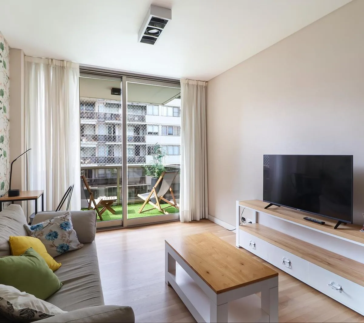 Departamento 2 Ambientes en Alquiler - Puerto Madero con Cochera