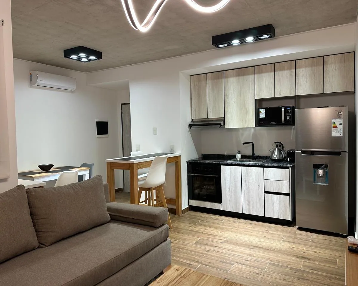 Two-room apartment in Monserrat (temporary stay)