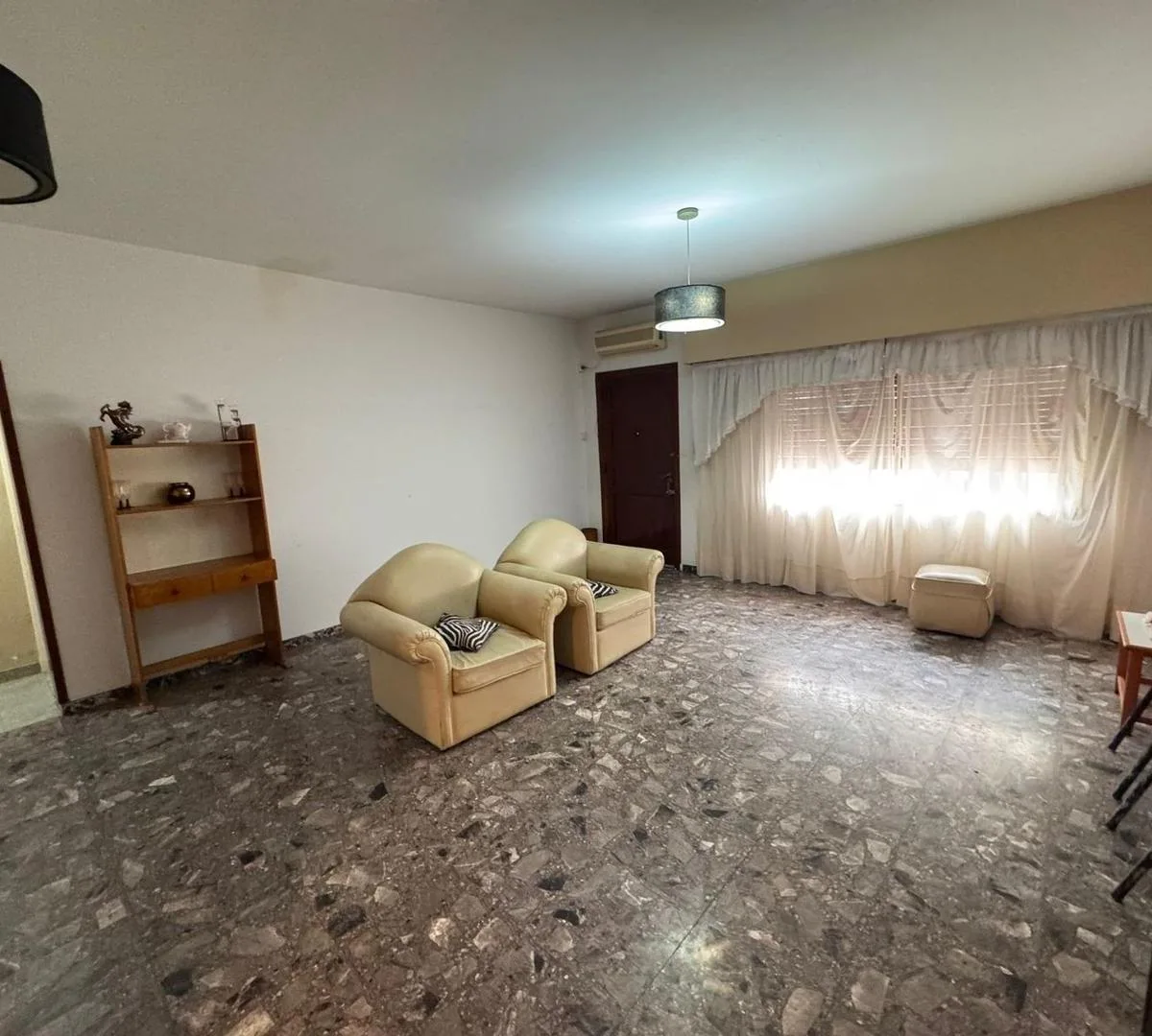 PH two-bedroom house with patio in La Matanza