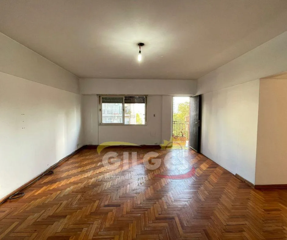 Alquiler Departamento 3 Amb C/balcon Cuarto de Servicio C/baño en Ramos Mejia