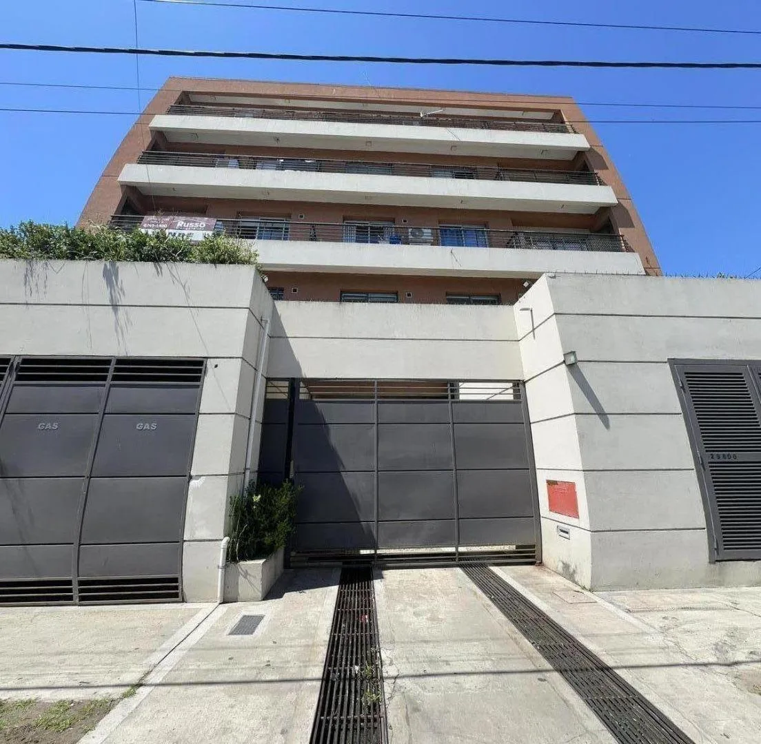 Dpto 2 Ambientes Practicamente a Estrenar y con Amenities en Lanus Este!
