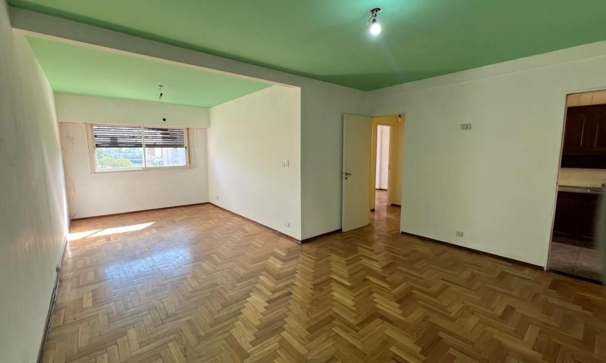 Apartamento de três ambientes em Morón Centro