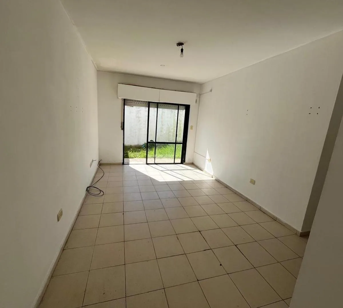 Departamento Dos Dorm. con Dos Patios