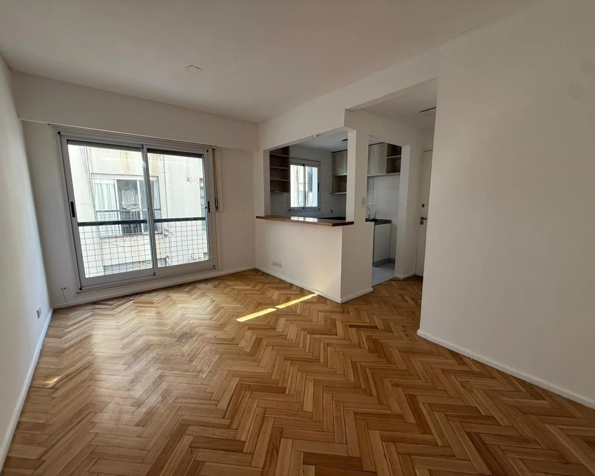 Departamento en Alquiler de 2 Ambientes en Recoleta