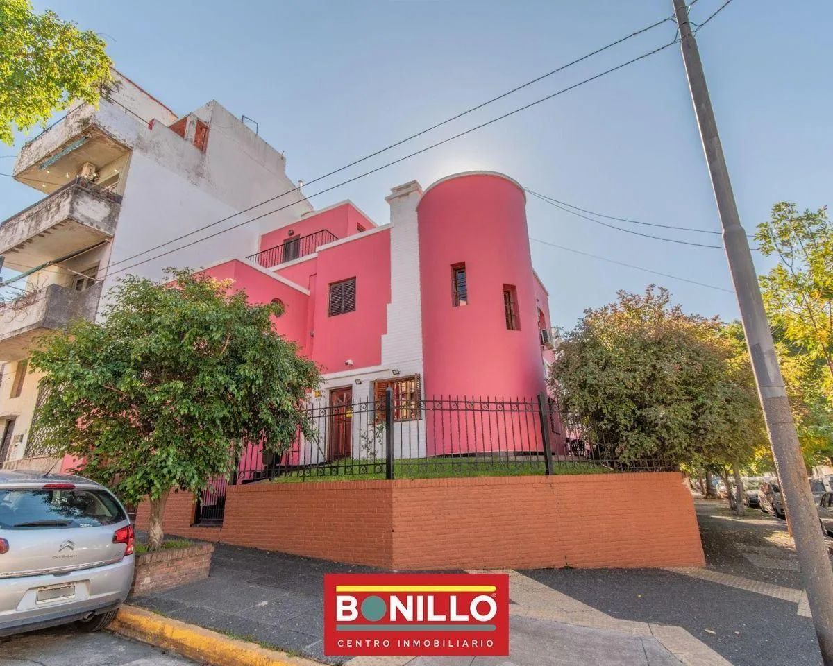 Casa 6 Ambientes Alquiler Parque Cha