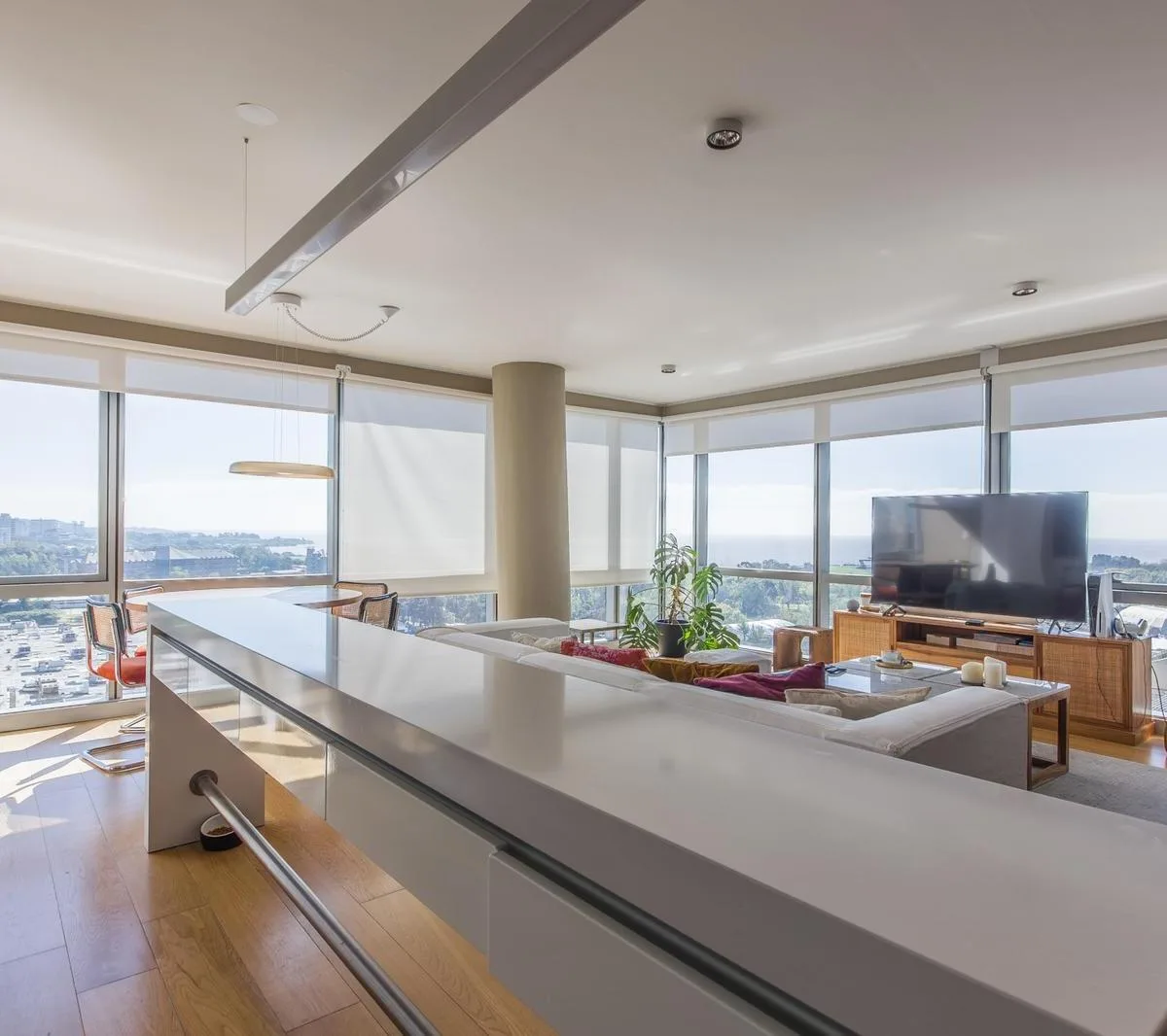 Apartamento de 3 ambientes com 2 vagas em Núñez