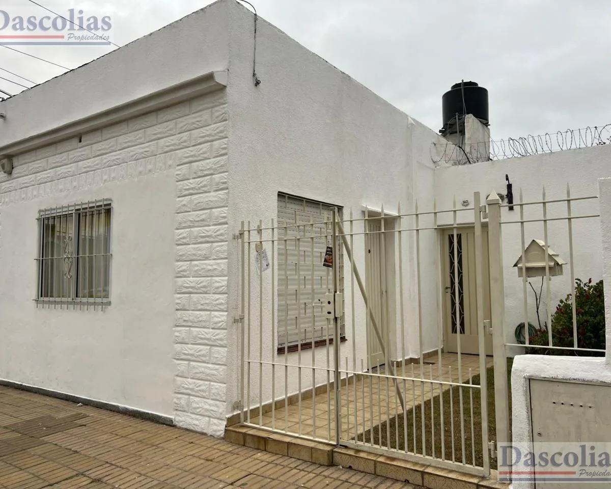 Monoambiente Al Frente en Alquiler en Remedios de Escalada Sin Expensas