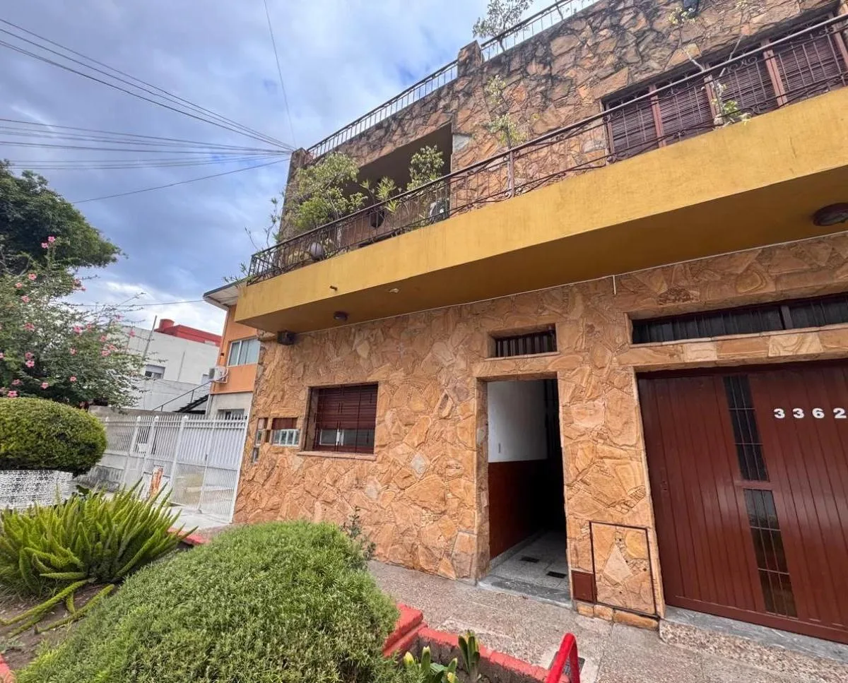 One-bedroom PH in Villa Adelina