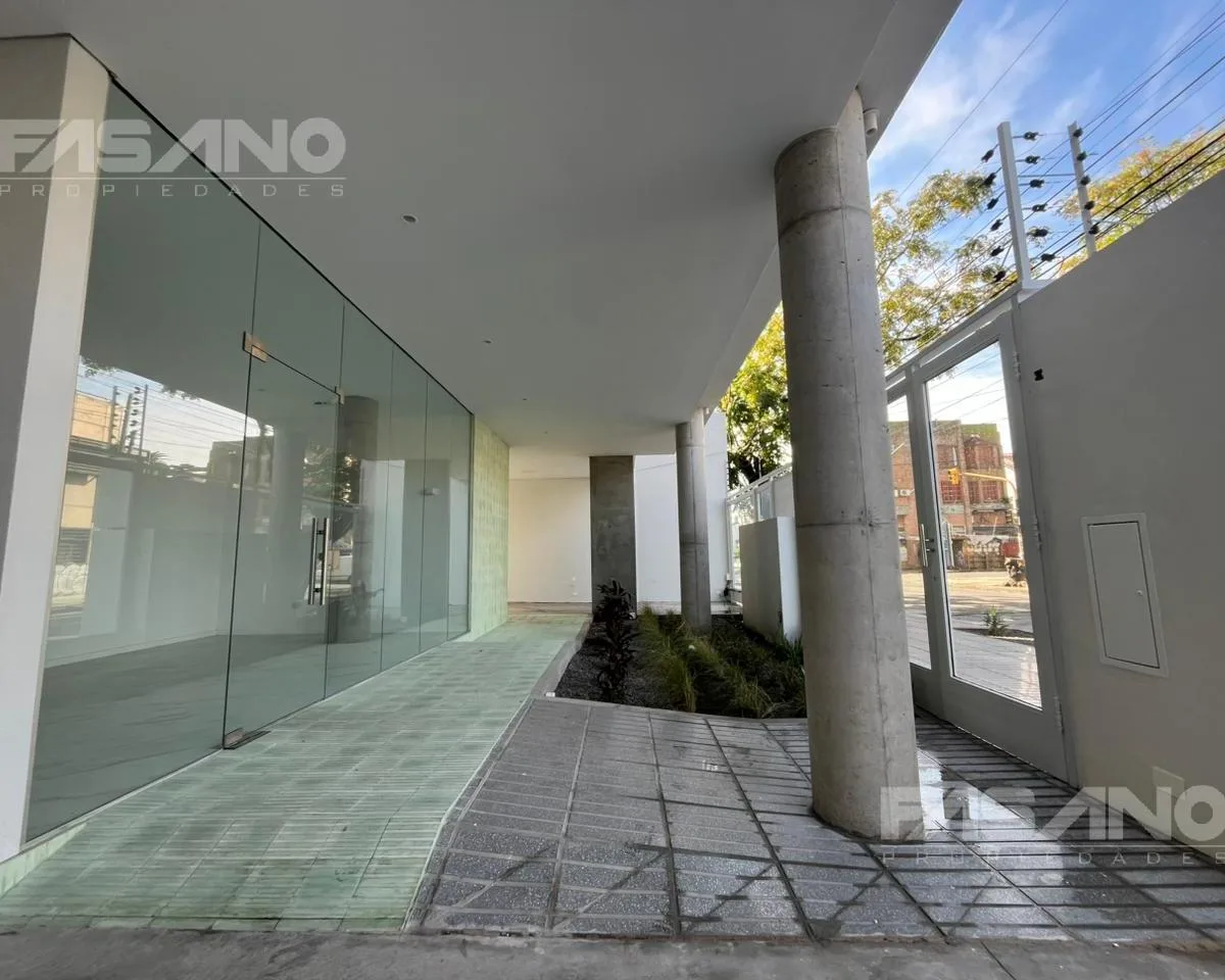 Apartamento de 2 ambientes com vaga em General San Martín