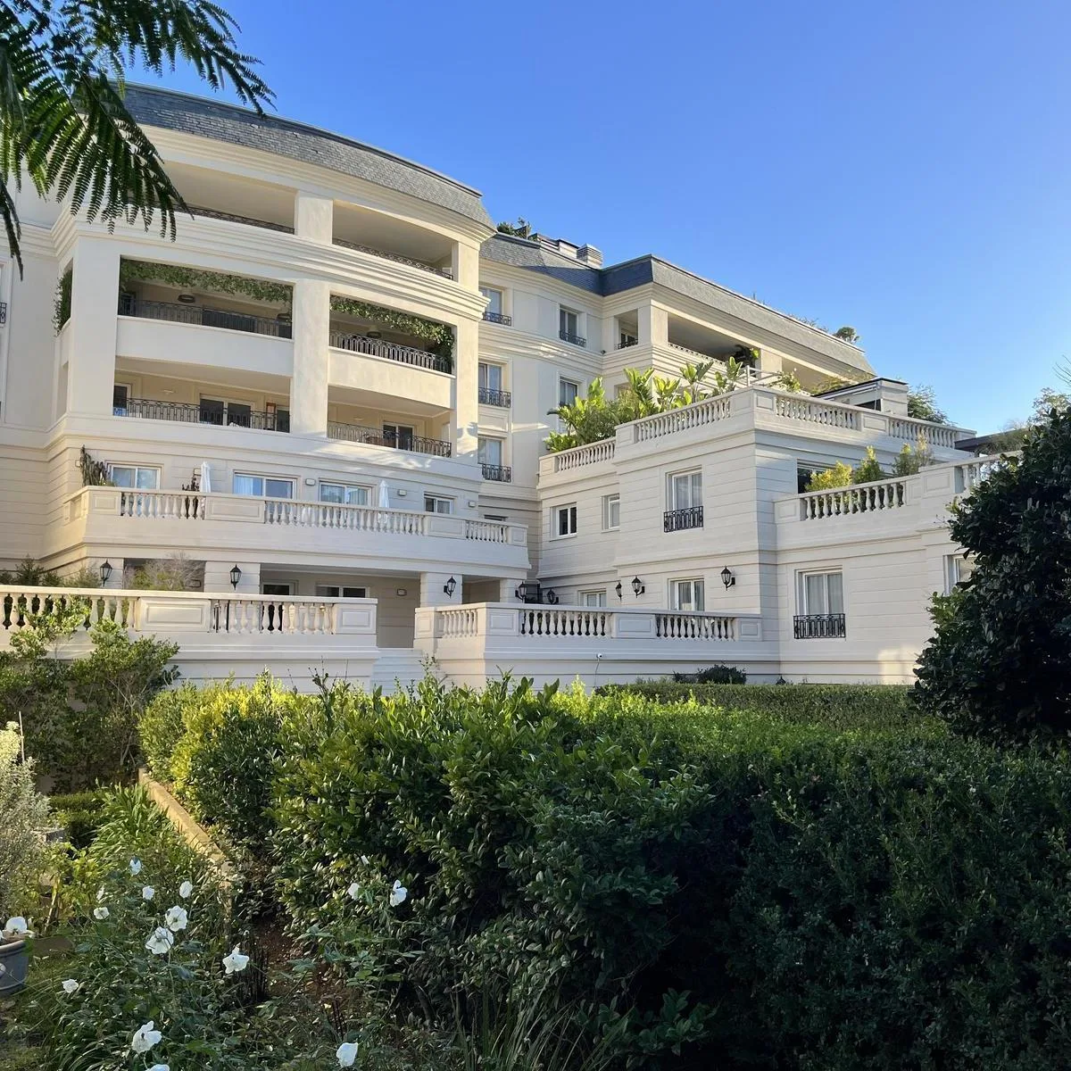 Departamento en Alquiler Barrancas Al Río con Gran Terraza y Vista Abierta