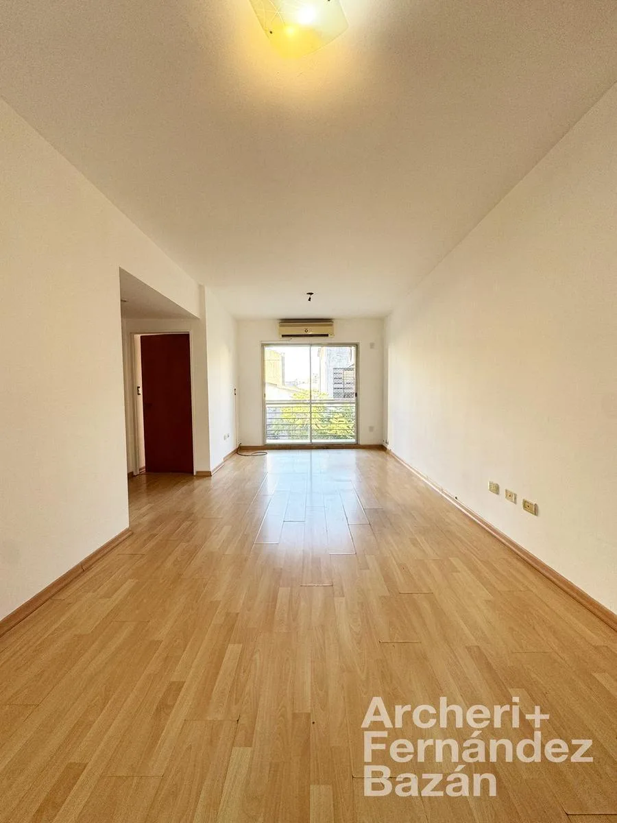 Excelente Departamento 3 Ambientes en Alquiler con Cochera en Villa Devoto