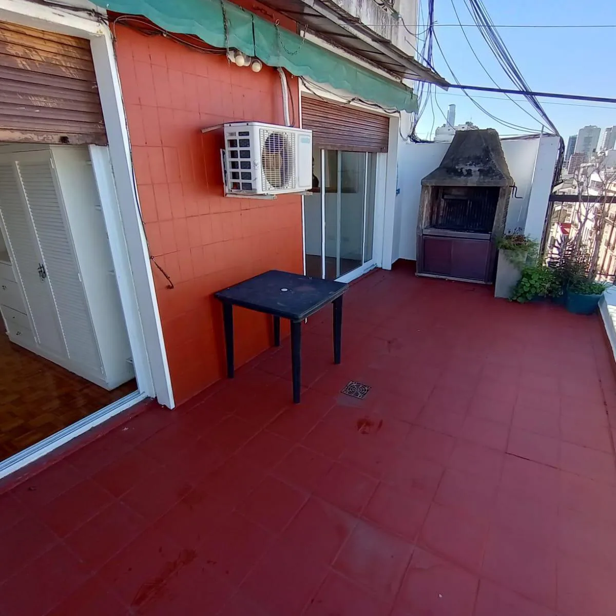 Квартира-студия с балконом-террасой в San Telmo