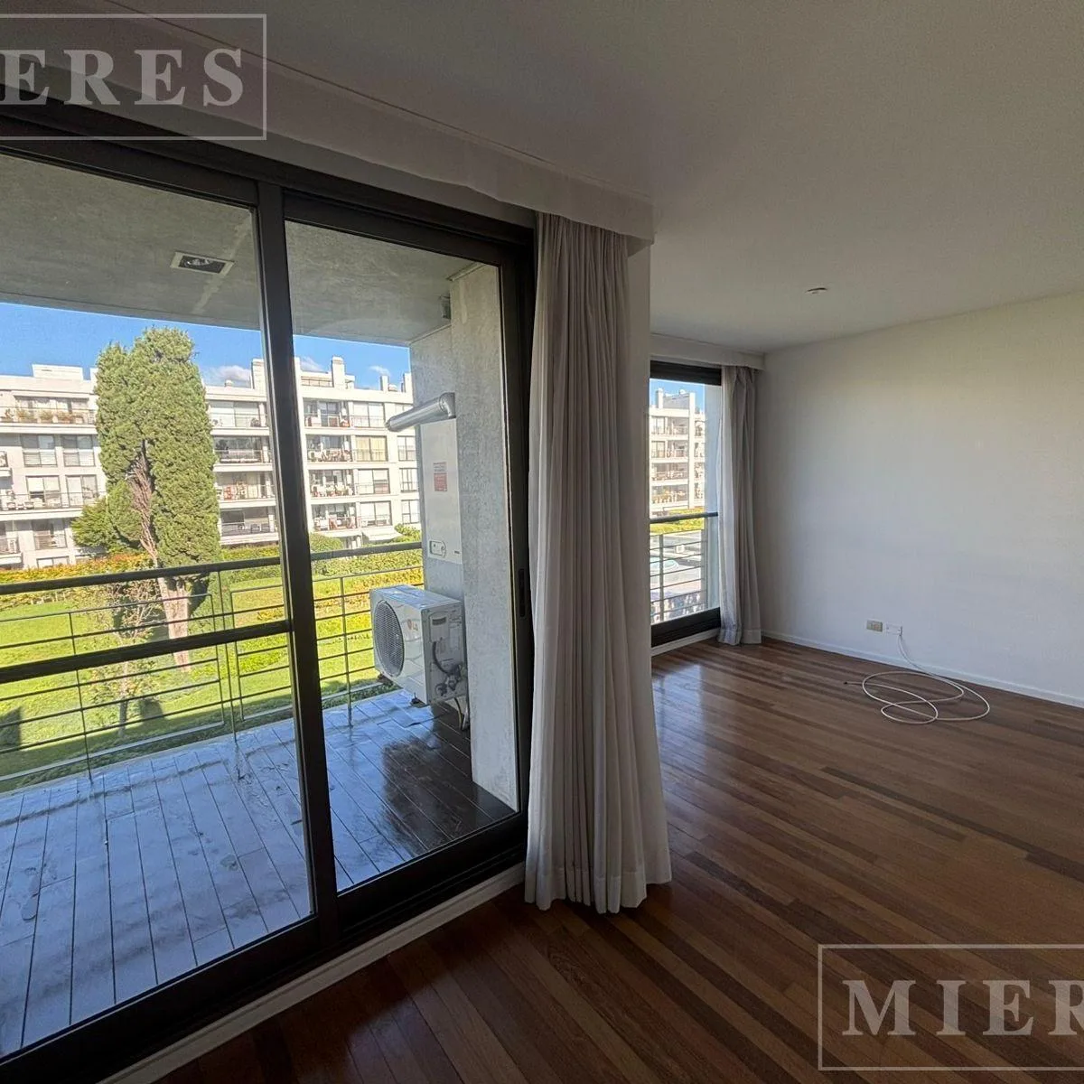 Departamento en Alquiler en Arboris Las Lomas. en San Isidro