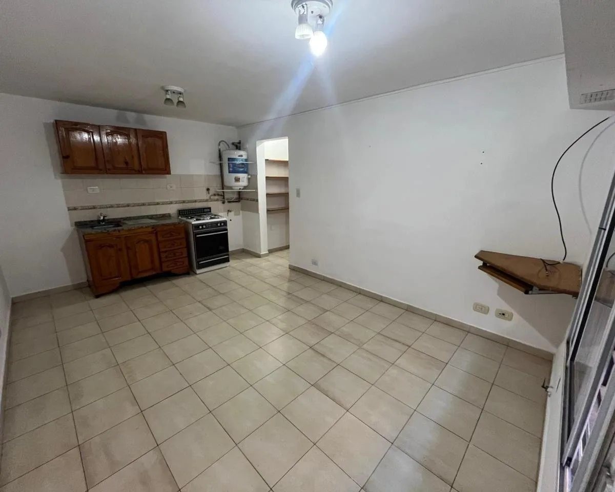 Alquiler de Departamento Dos Ambientes, Morón Centro