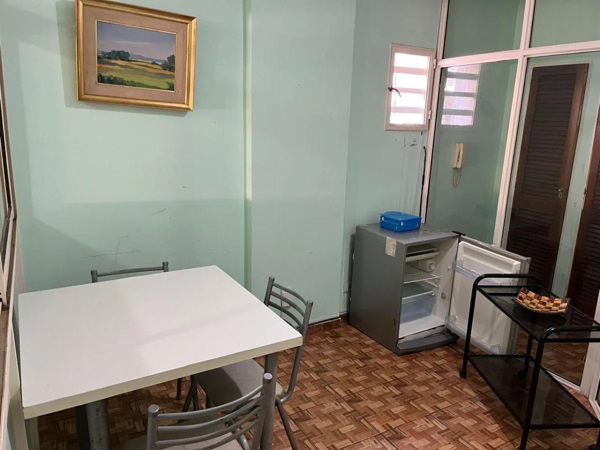 Kitnet mobiliada em San Nicolás