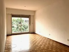 Four-room apartment in Villa Crespo
