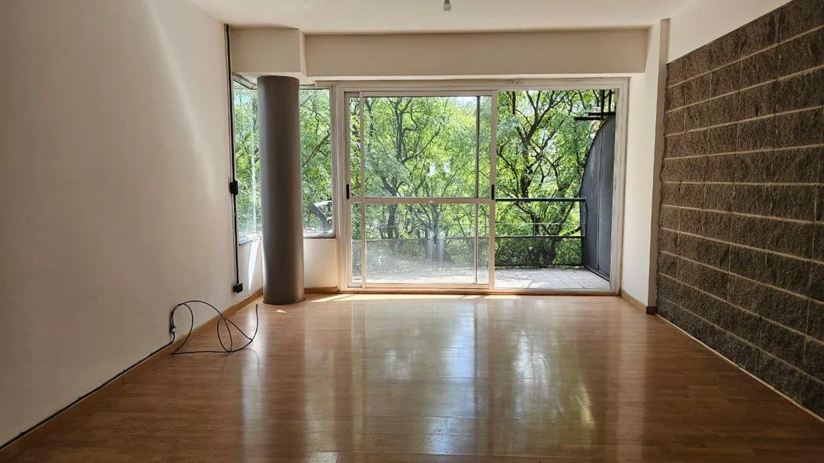 Apartamento de dois ambientes com varanda em Caballito