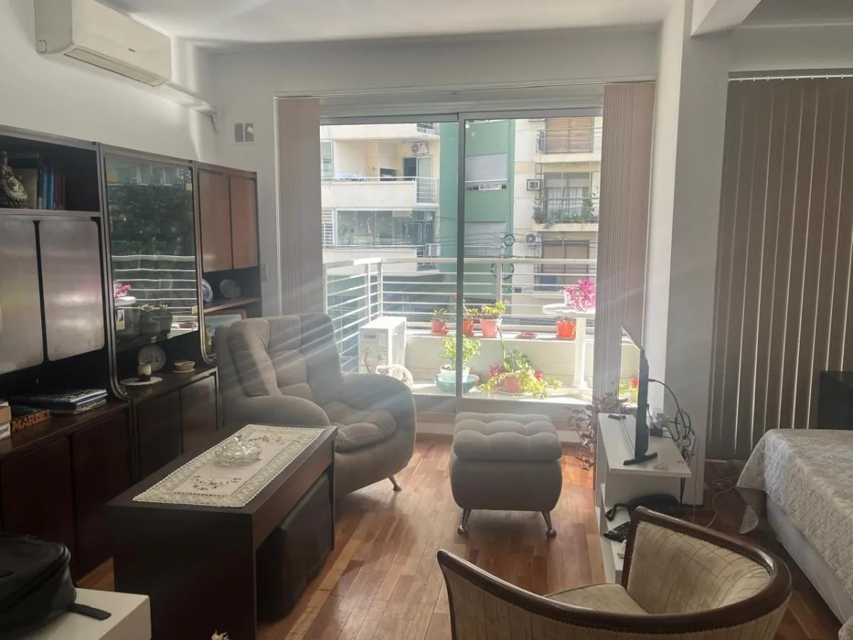 Departamento Monoambiente en Alquiler - 2 Baños - Coghlan