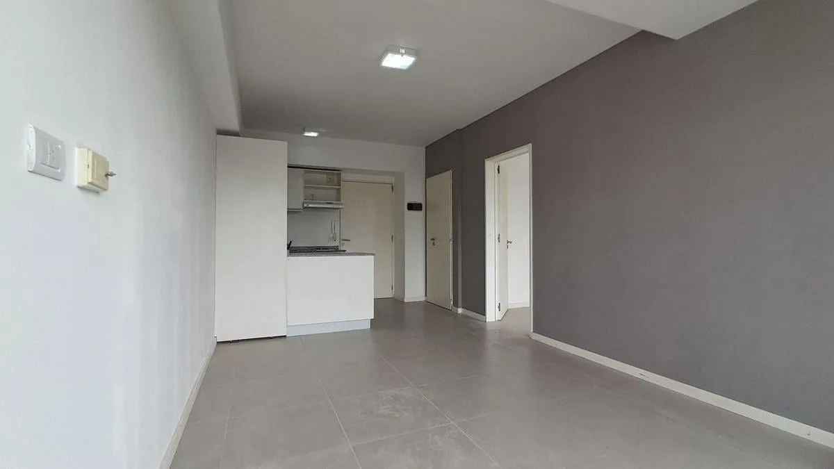 Two-room apartment in Flores